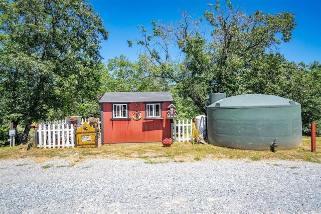 6920 Pano Ln, Somerset, CA 95684