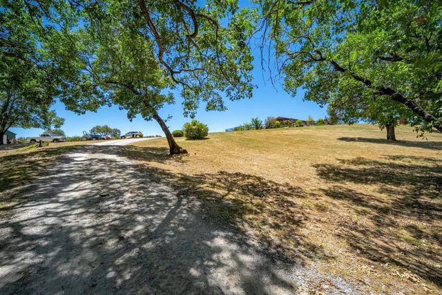 6920 Pano Ln, Somerset, CA 95684