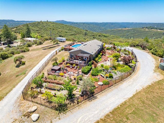 6920 Pano Ln, Somerset, CA 95684