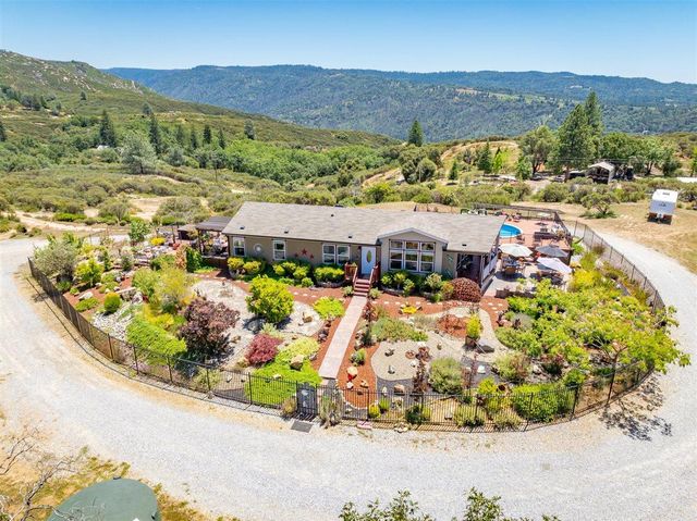 6920 Pano Ln, Somerset, CA 95684