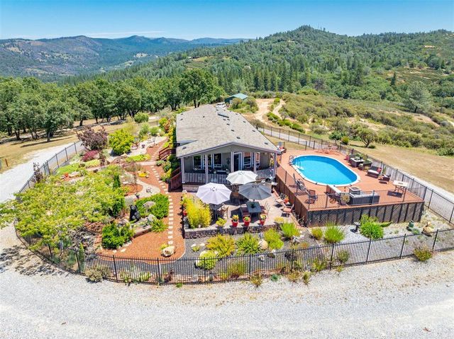6920 Pano Ln, Somerset, CA 95684