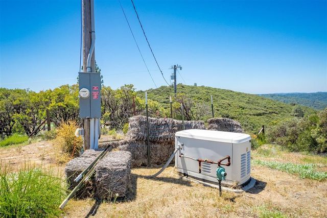 6920 Pano Ln, Somerset, CA 95684