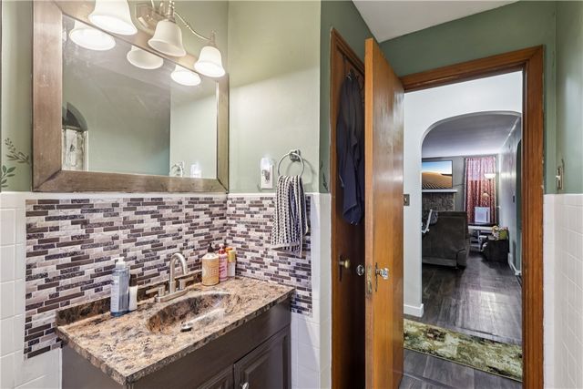 118 Donora Rd, Carroll Twp, PA 15063