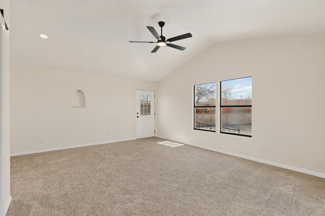 2205 Marie Place NW, Albuquerque, NM 87104