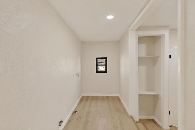 2205 Marie Place NW, Albuquerque, NM 87104