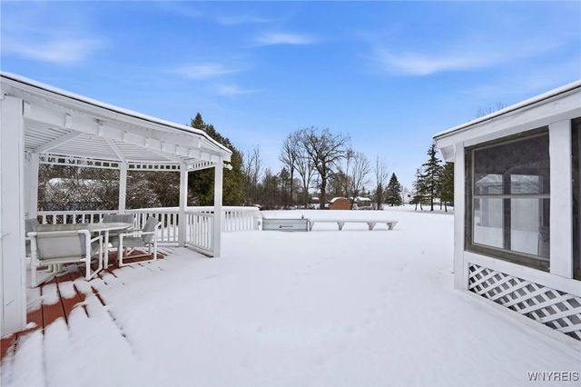 300 Westwood Road, Lancaster, NY 14086