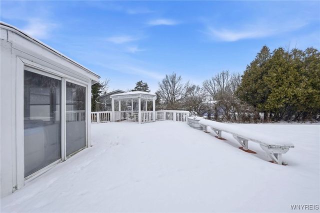 300 Westwood Road, Lancaster, NY 14086