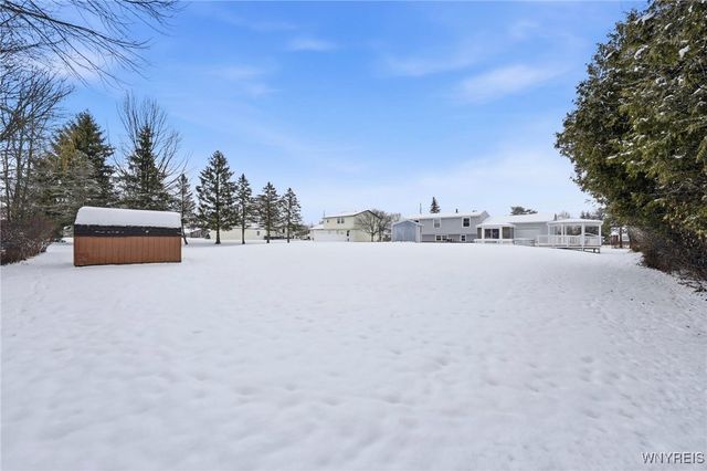 300 Westwood Road, Lancaster, NY 14086