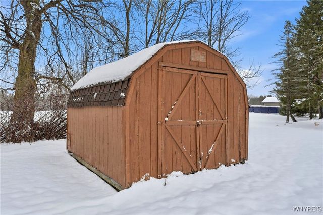 300 Westwood Road, Lancaster, NY 14086