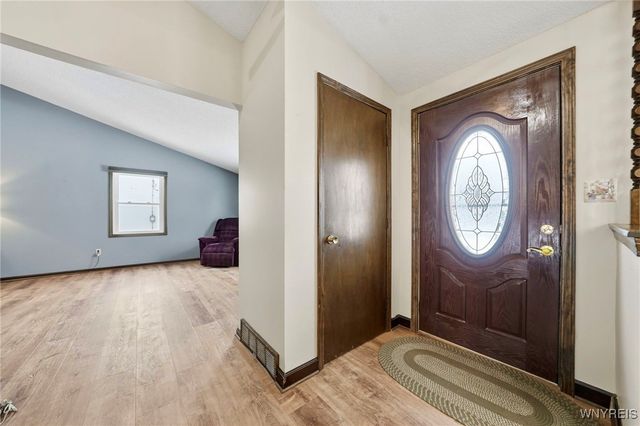 300 Westwood Road, Lancaster, NY 14086