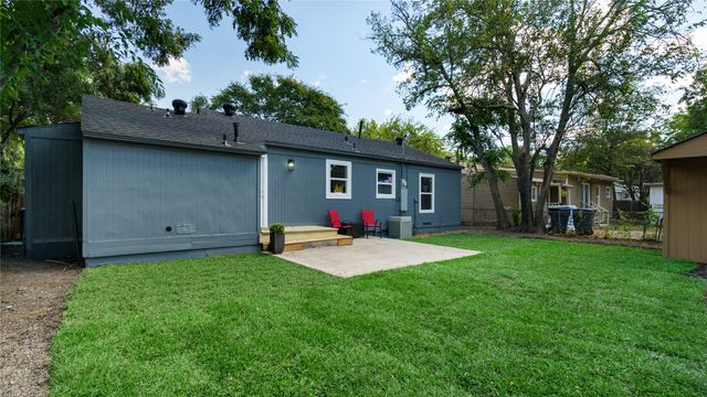 10523 Newcombe Drive, Dallas, TX 75228