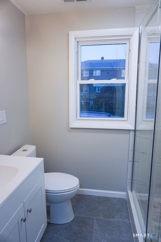 28 Bolton Street, Hartford, CT 06114