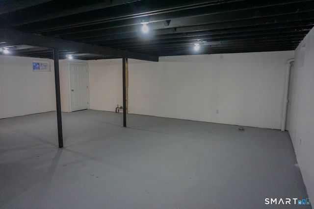 28 Bolton Street, Hartford, CT 06114