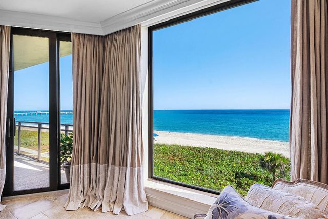 3100 S Ocean Boulevard 302s, Palm Beach, FL 33480