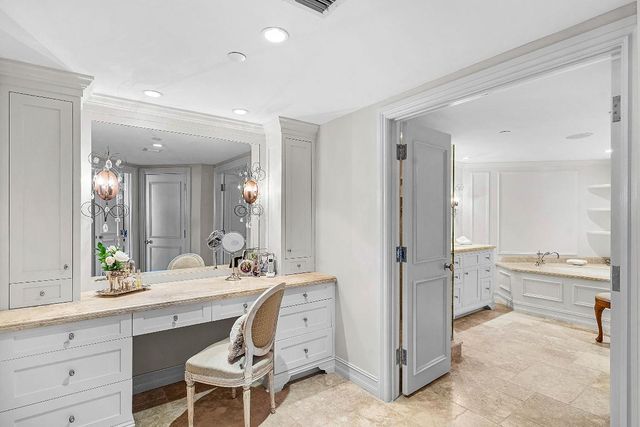 3100 S Ocean Boulevard 302s, Palm Beach, FL 33480