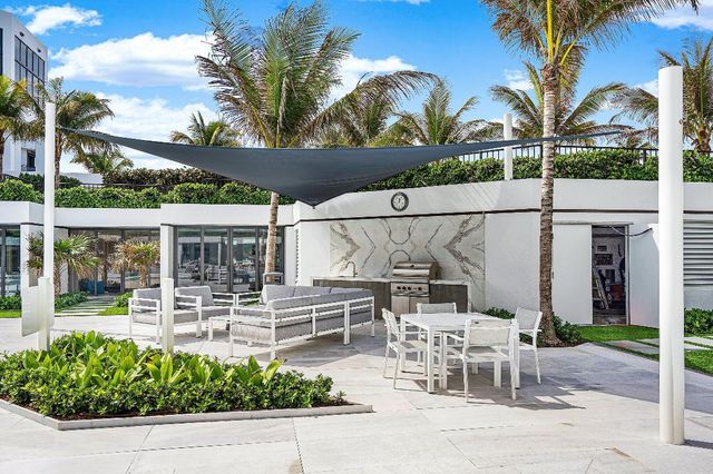 3100 S Ocean Boulevard 302s, Palm Beach, FL 33480