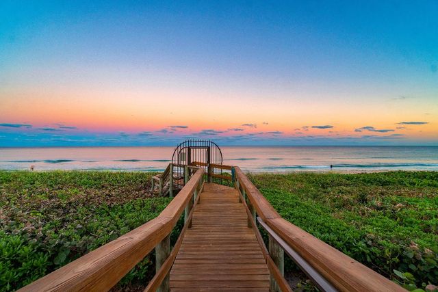 3100 S Ocean Boulevard 302s, Palm Beach, FL 33480