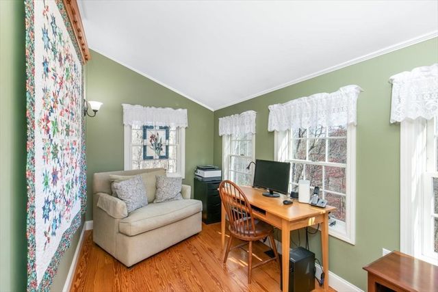 37 Benham St, Haverhill, MA 01830