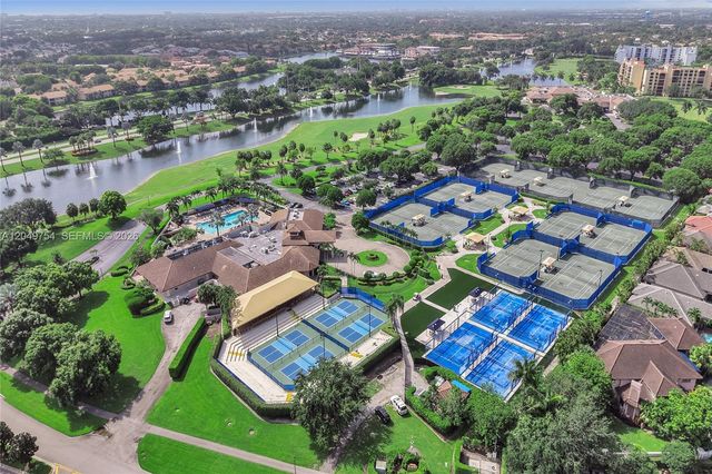 22508 W Esplanada Cir W, Boca Raton, FL 33433