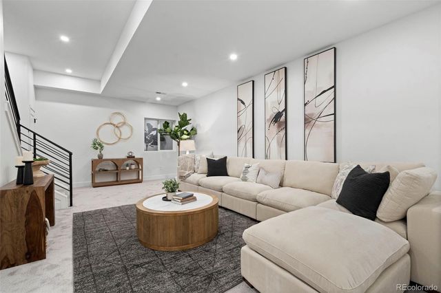 3240 N Franklin Street, Denver, CO 80205