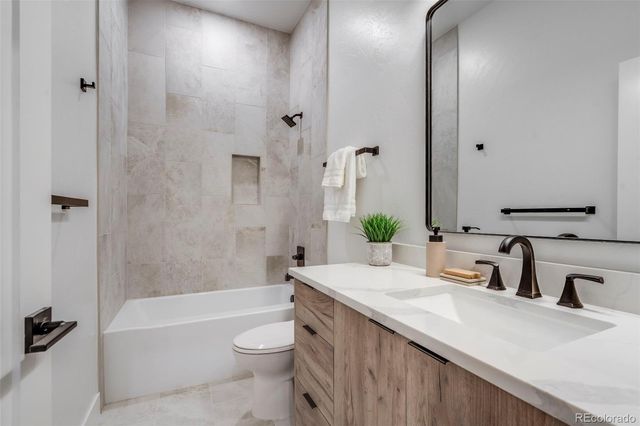 3240 N Franklin Street, Denver, CO 80205