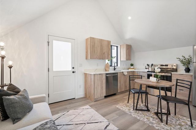 3240 N Franklin Street, Denver, CO 80205