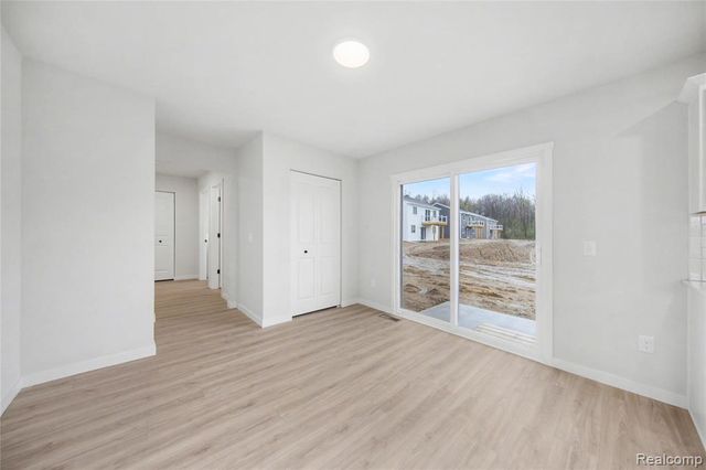 213 Wildflower Drive, Hillsdale, MI 49242