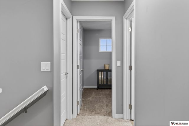 10702 Laramie Street, Papillion, NE 68046