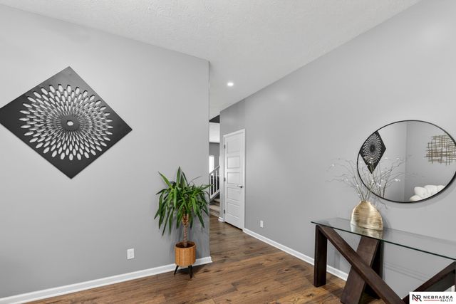 10702 Laramie Street, Papillion, NE 68046