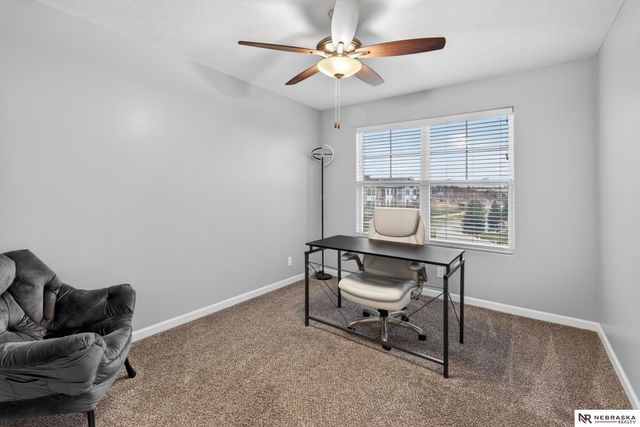 10702 Laramie Street, Papillion, NE 68046