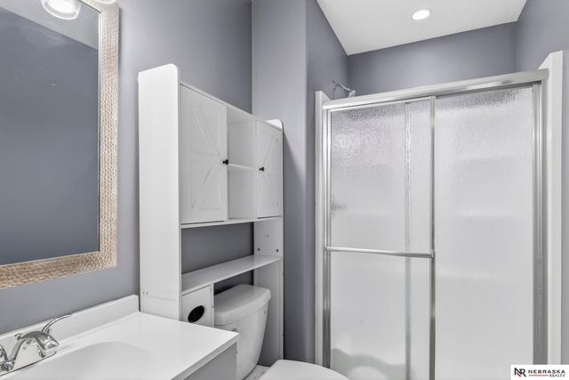 10702 Laramie Street, Papillion, NE 68046