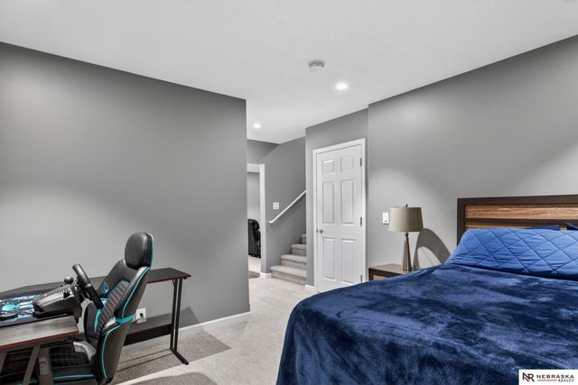 10702 Laramie Street, Papillion, NE 68046