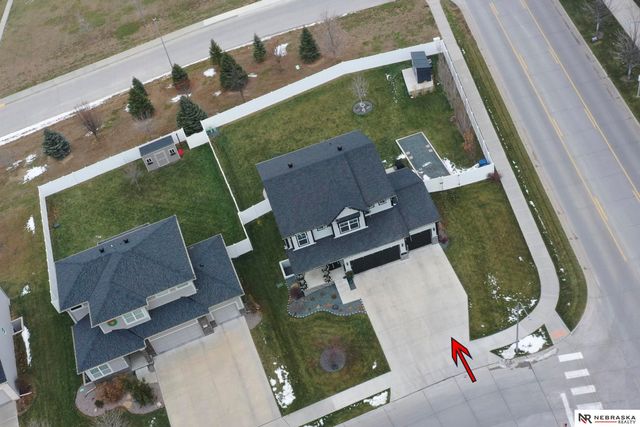 10702 Laramie Street, Papillion, NE 68046