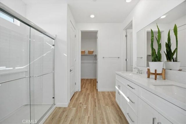 3223 E Avenue J-4, Lancaster, CA 93535