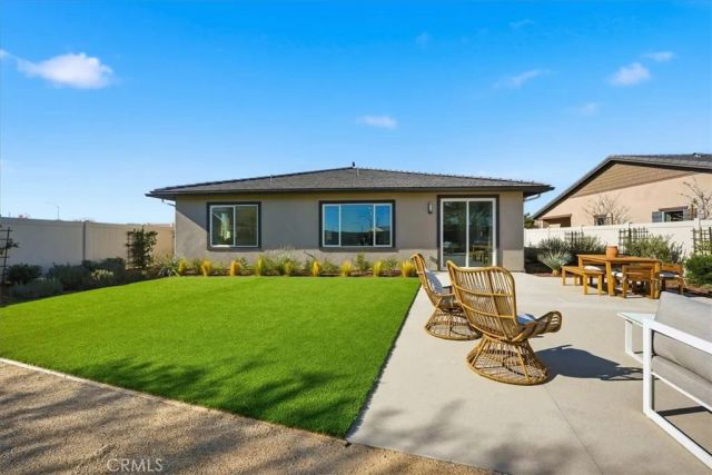 3223 E Avenue J-4, Lancaster, CA 93535