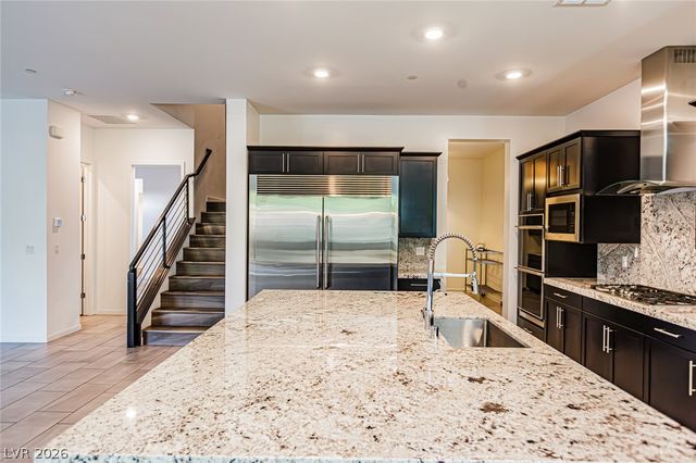 2181 Radiant Horizon Avenue, Henderson, NV 89052