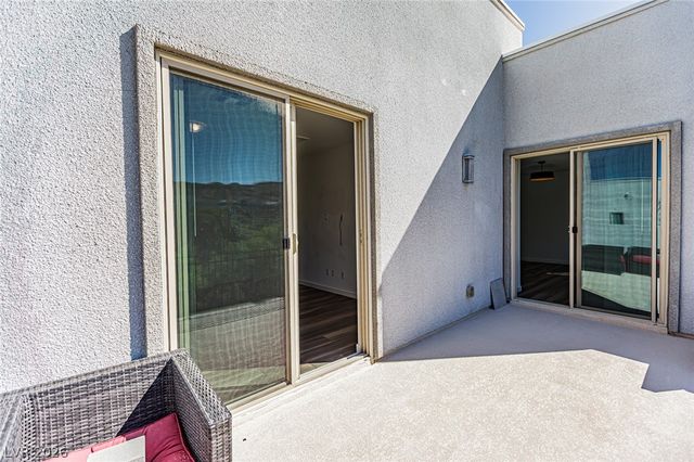 2181 Radiant Horizon Avenue, Henderson, NV 89052
