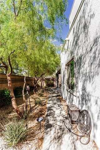 2181 Radiant Horizon Avenue, Henderson, NV 89052