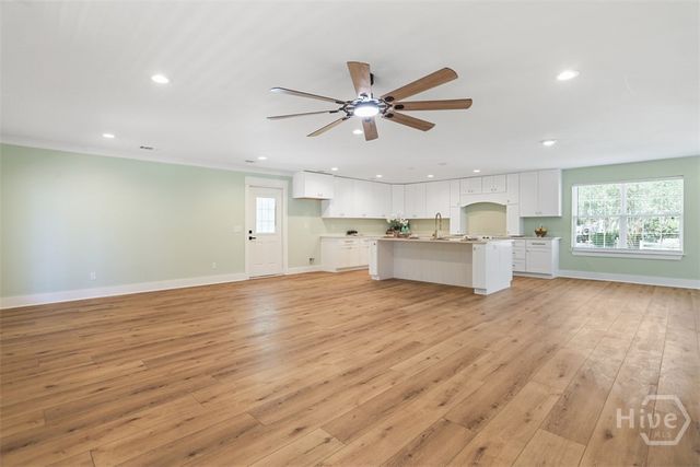 27 Pine Drive, Savannah, GA 31405