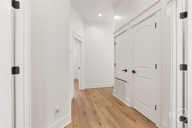 27 Pine Drive, Savannah, GA 31405
