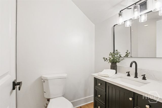 27 Pine Drive, Savannah, GA 31405