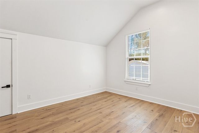 27 Pine Drive, Savannah, GA 31405