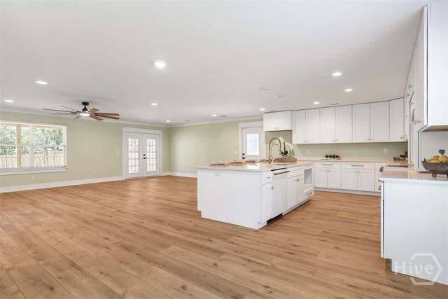 27 Pine Drive, Savannah, GA 31405