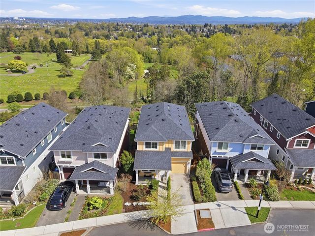 7012 30th Place SW, Seattle, WA 98126