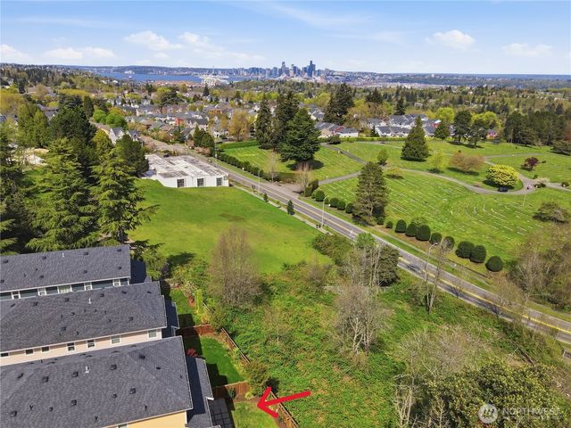7012 30th Place SW, Seattle, WA 98126