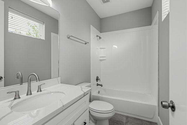 2917 Sauer Street, Houston, TX 77004