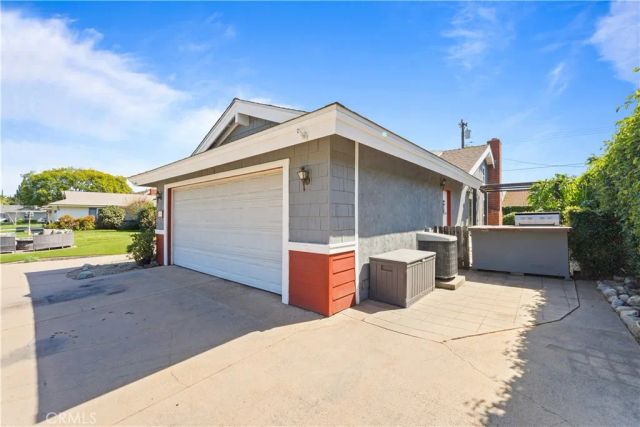 130 W Crystal View Avenue, Orange, CA 92865