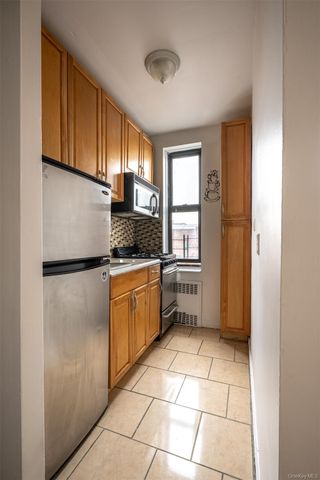 103-25 68th Avenue 7L, Forest Hills, NY 11375