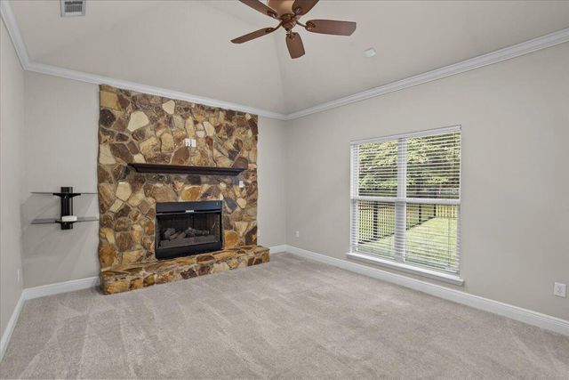 171 Brookline Dr., Hattiesburg, MS 39402
