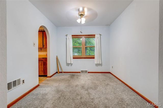 5673 Humbert Road, Godfrey, IL 62035